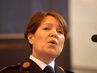 Garda commissioner to improve...